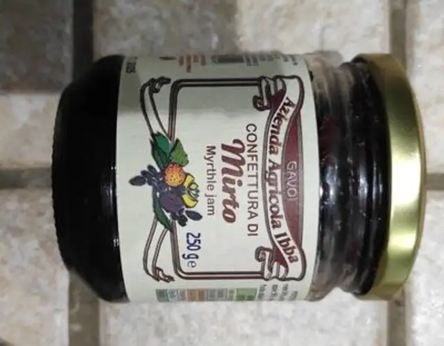 Confettura di mirto