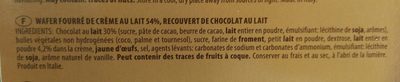 Snacks fourrés de crème au lait recouverts de chocolat au lait ingredients label