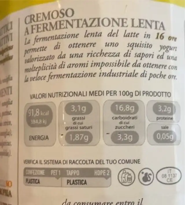 Yogurt di vaniglia nutrition facts table