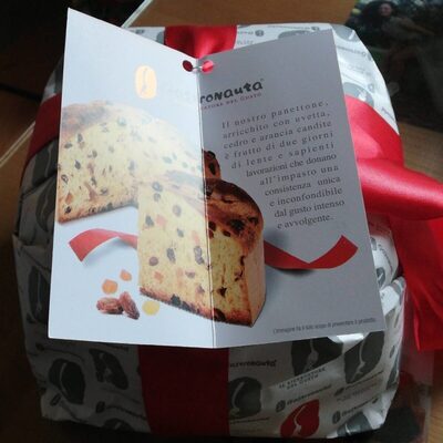 Panettone front packaging