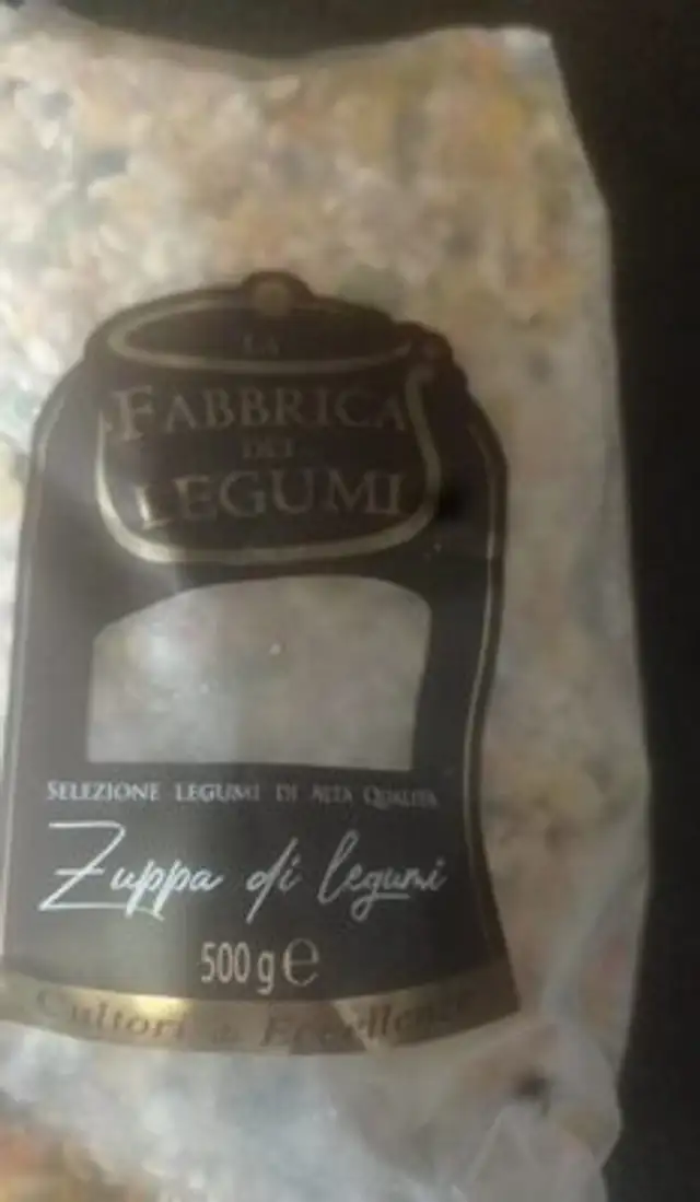 Zuppa di legumi e cereali