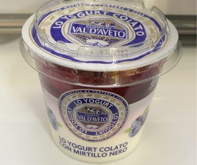 Lo yogurtgurt colato con mirtillo nero