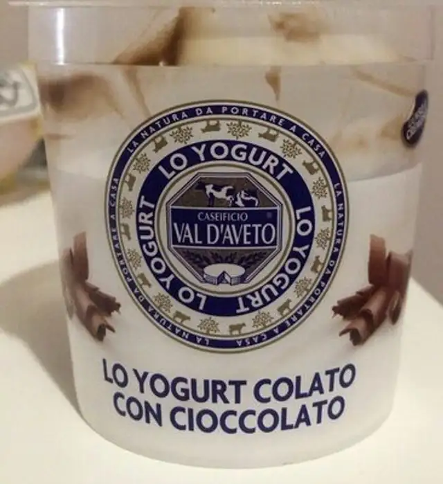 Yogurt colato con cioccolato front packaging