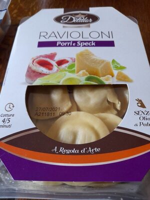 Ravioloni porri e speck