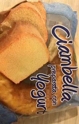 Ciambellone preparato con yogurt