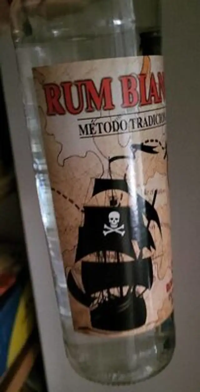 Rum bianco