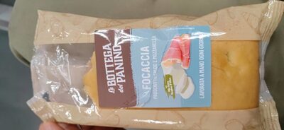 Focaccia prosciutto crudo mozzarella