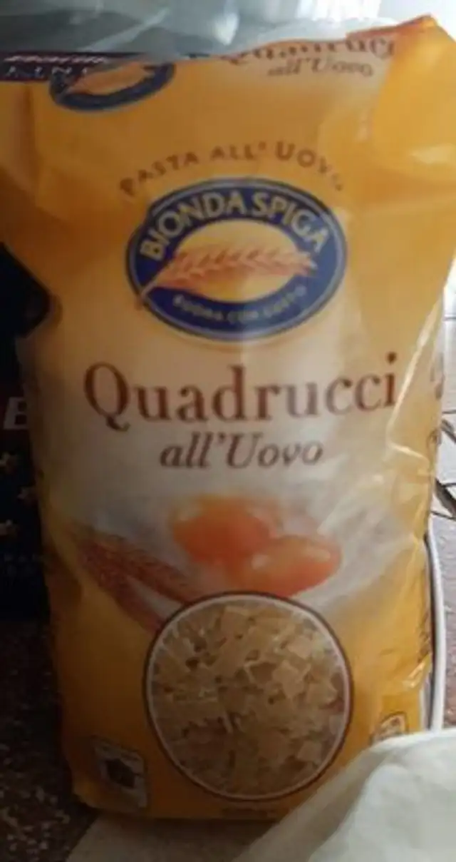 Quadrucci all'uovo