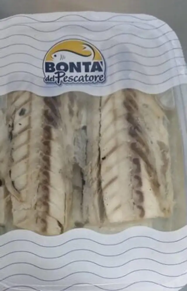 Filetti di sgombro in olio di semi di girasole front packaging