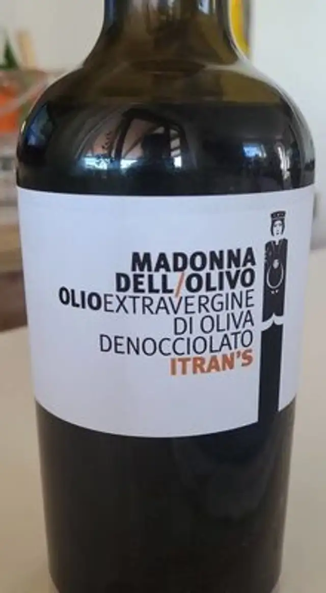 Madonna dell olivo olio extravergine d'oliva