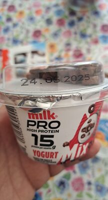 Yogurt Con Anelli E Granella