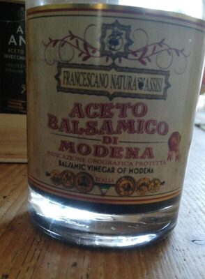 Aceto balsamico front packaging