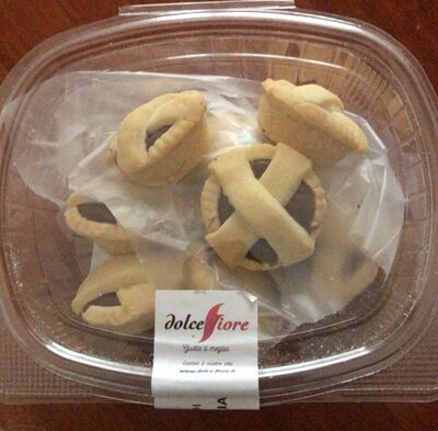 Crostatine con pasta al gusto gianduia