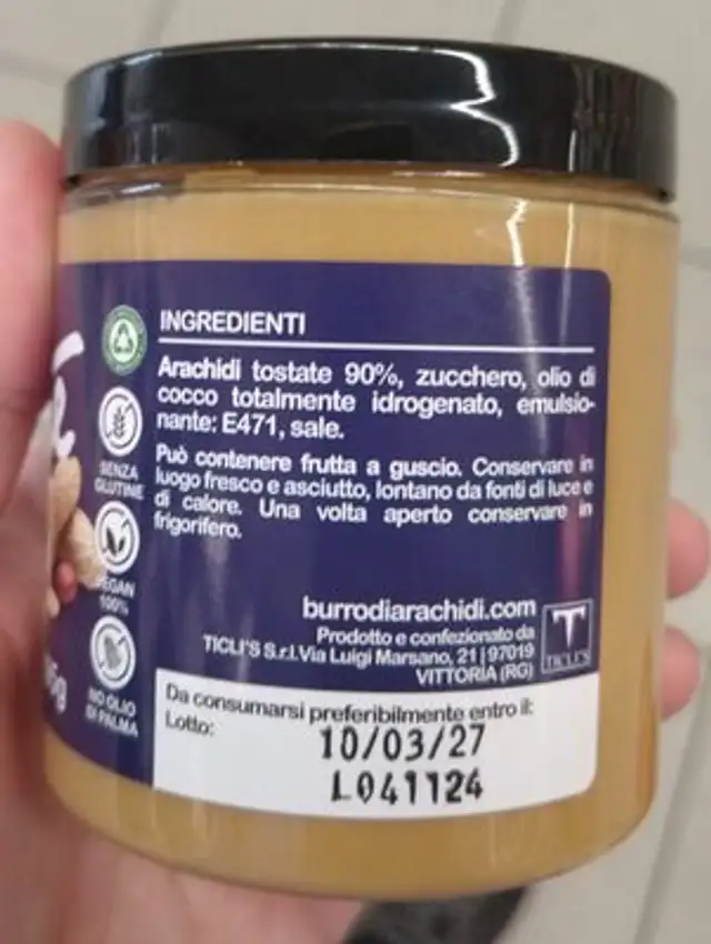 Burro di arachidi nutrition facts table