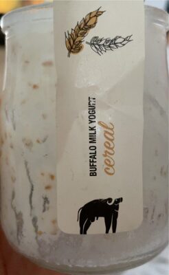 Yogurt intero di latte di bufala e cereali