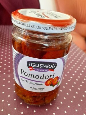 Pomodori secchi marinati front packaging