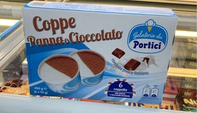 Coppe panna e cioccolata