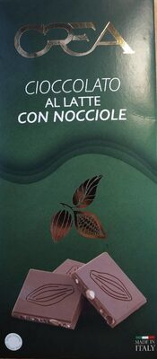 Cioccolato al latte con nocciole