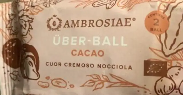 Übrr-ball cacao front packaging