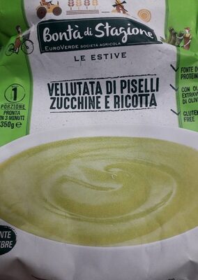 Vellutata di piselli zucchine e ricotta