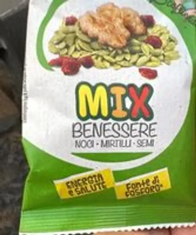 Mix benessere noci mirtilli semi
