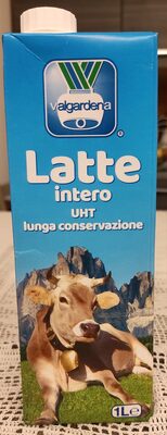 Latte intero UHT lunga conservazione