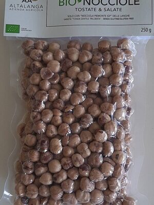 Haselnüsse Piemont gesalzen front packaging