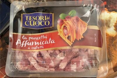 La pancetta affumicata a cubetti