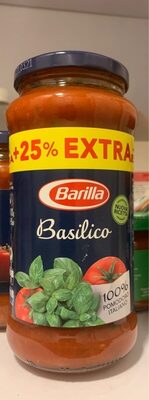 Salsa de tomate with basil