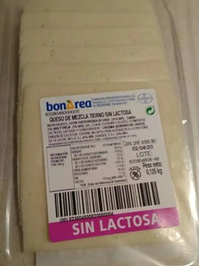 Queso mezcla tierno sin lactosa front packaging