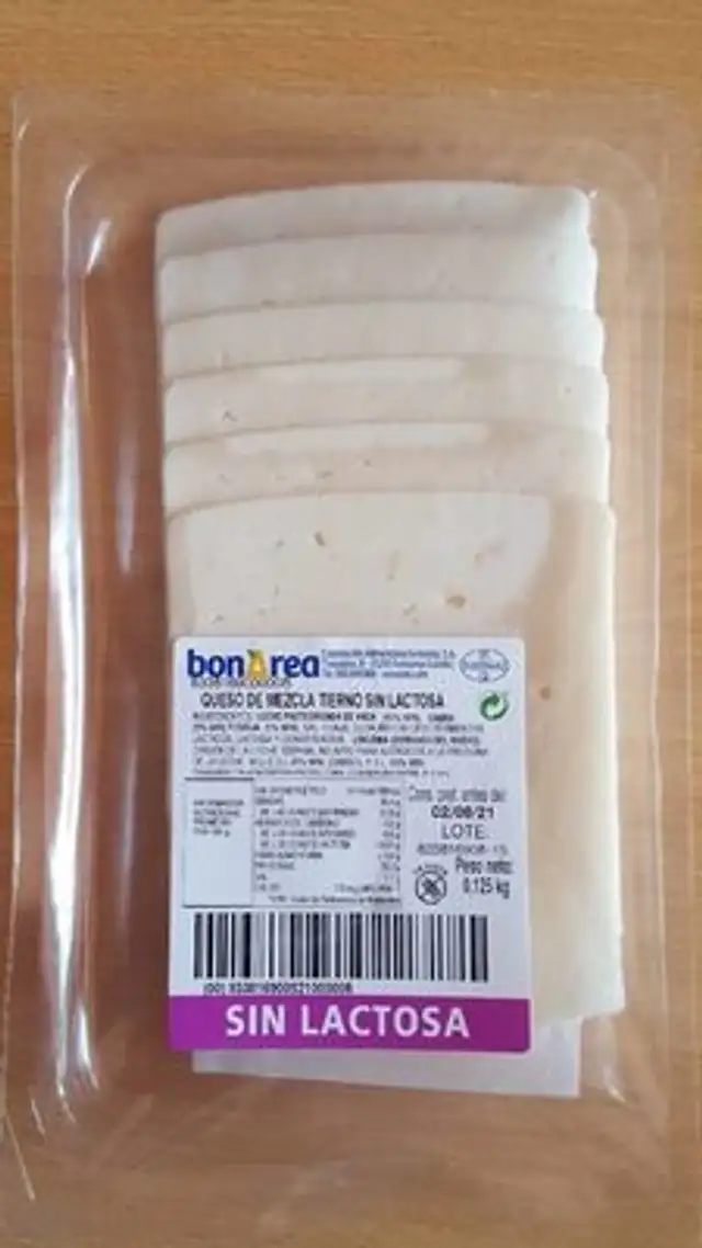 Queso de mezcla tierno sin lactosa front packaging