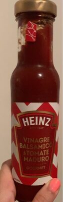 Vinagre balsámico y tomate maduro