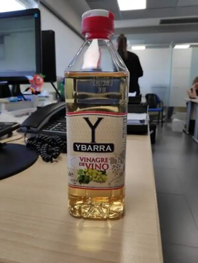 INGREDIENTES: 15 RECICLA vinagre de vino, antioxid front packaging
