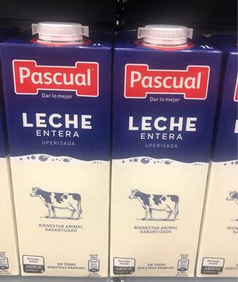 Leche Entera front packaging