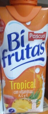 Zumo bi frutas tropical