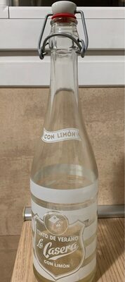 Tinto de verano con limón