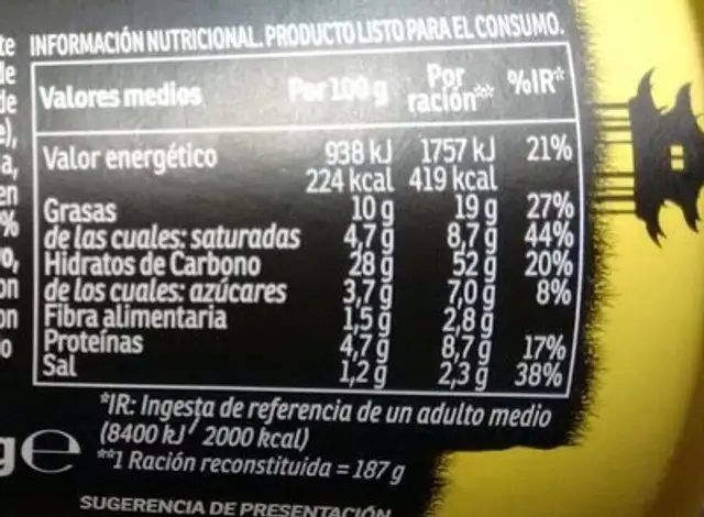 Yatekomo yakisoba de pollo nutrition facts table