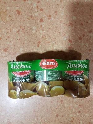 Aceitunas rellenas de anchoa latas