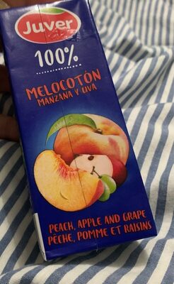 Zumo melocoton manzana y uva