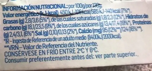 Yogur original con melocotón nutrition facts table