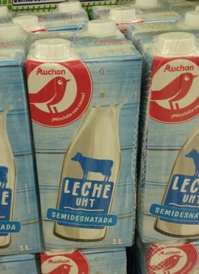 leche uht  "semidesnatada"