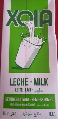 Leche semidesnatada front packaging