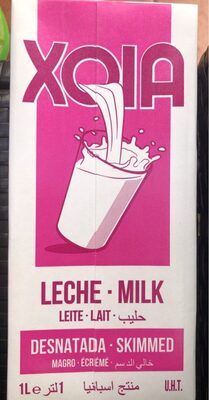 Leche desnatada front packaging