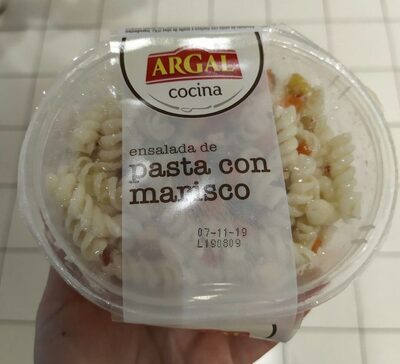 Ensalada de pasta con marisco