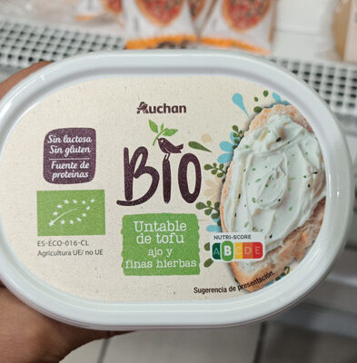 Unable de tofu ajo y finas hierbas front packaging