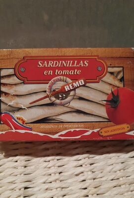 Sardinillas en tomate