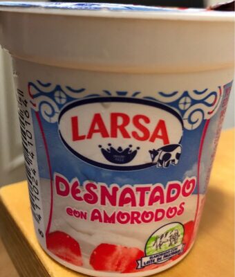 Yogur edulcorado con fresas