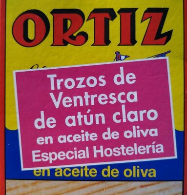 Trozos de ventresca de atún claro