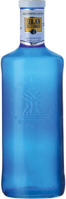 Agua mineral natural