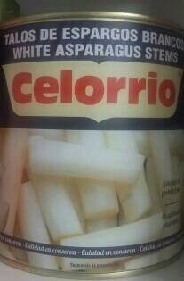 Tallos de espárragos blancos